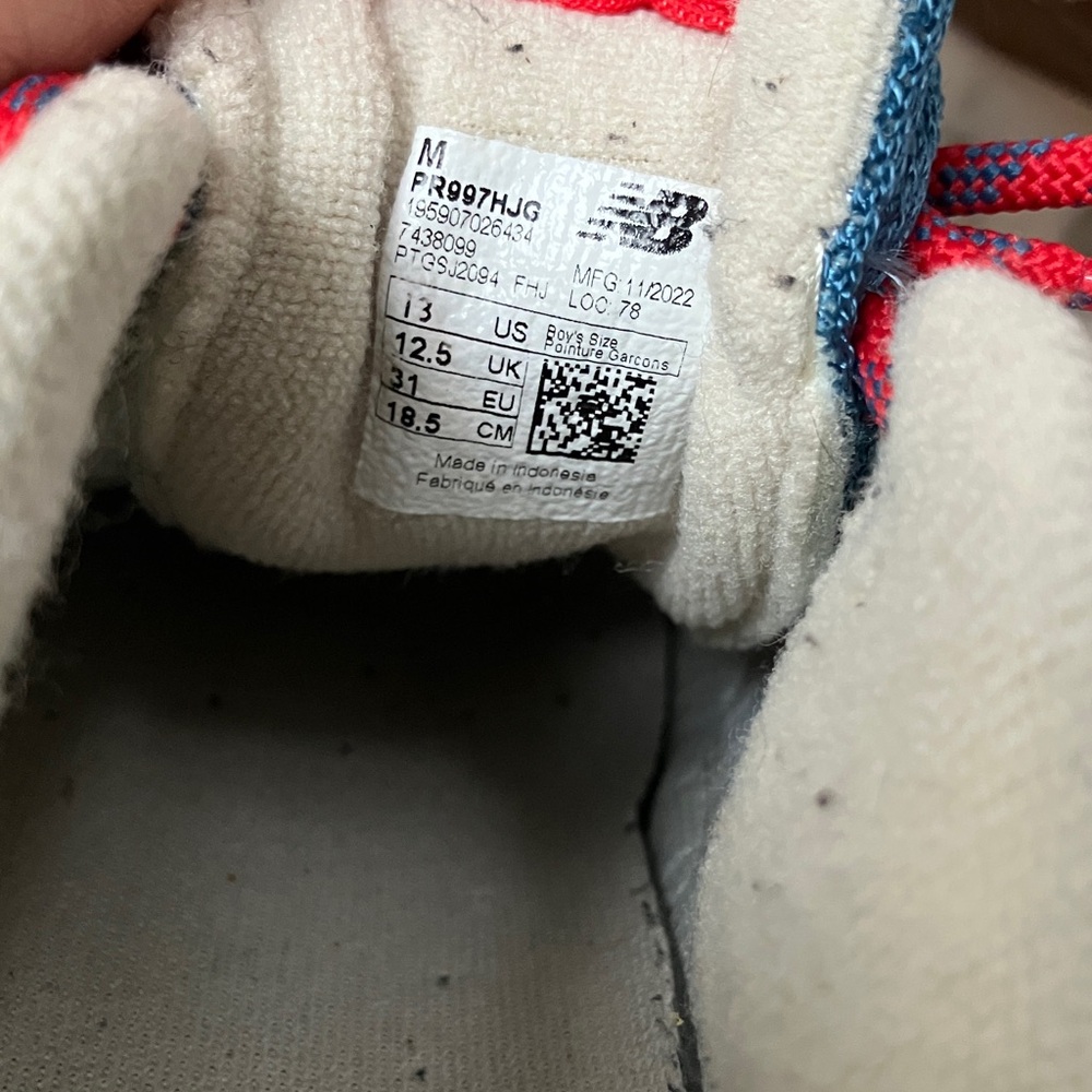 NEW BALANCE 997H LITTLE KID 'VARSITY GOLD MULTI' size 13 - Picture 7 of 7